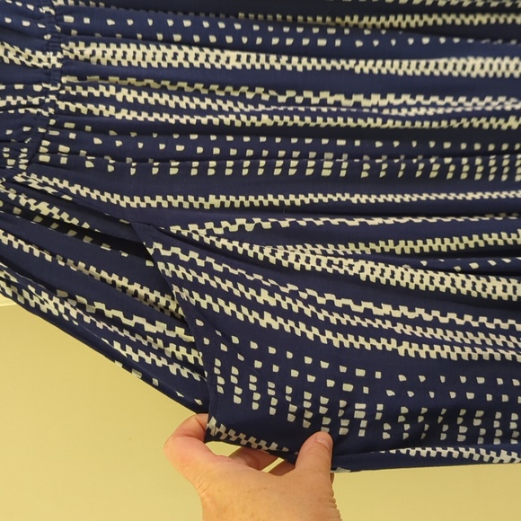 Cabi Margherita dress Size M - Picture 2 of 3